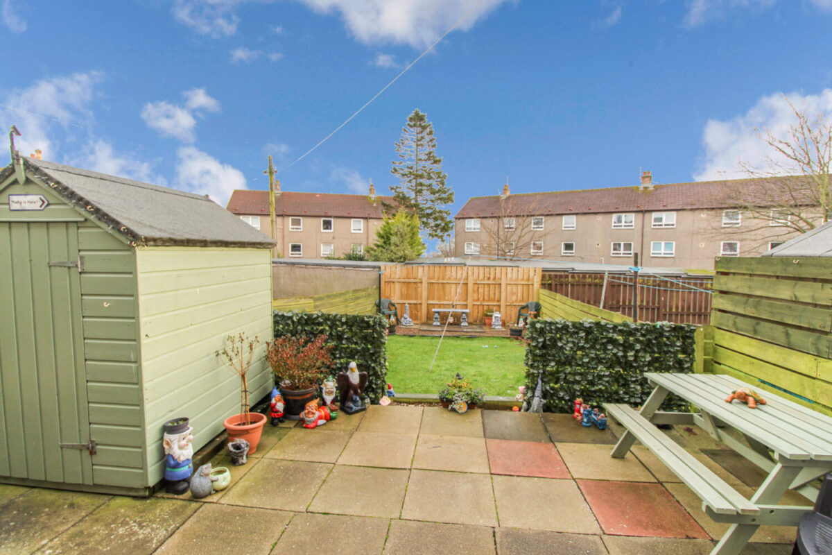 5 Heathryfold Place, Aberdeen, AB16