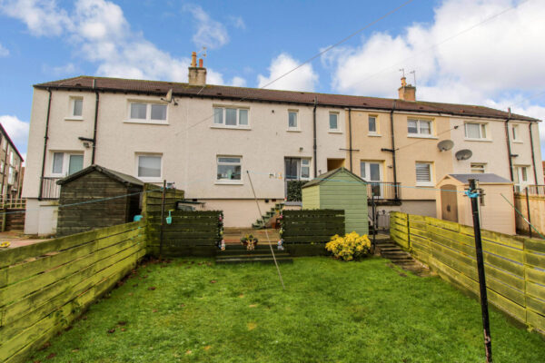 5 Heathryfold Place, Aberdeen, AB16